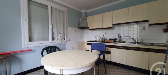 5 bedrooms House in La Trinite-Surzur, France No. 199367 3