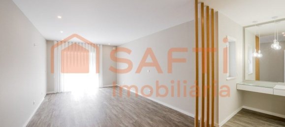 4 Schlafzimmer Haus in Marinha Grande, Portugal, Nr. 137795 11