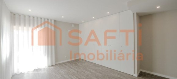 4 Schlafzimmer Haus in Marinha Grande, Portugal, Nr. 137795 12