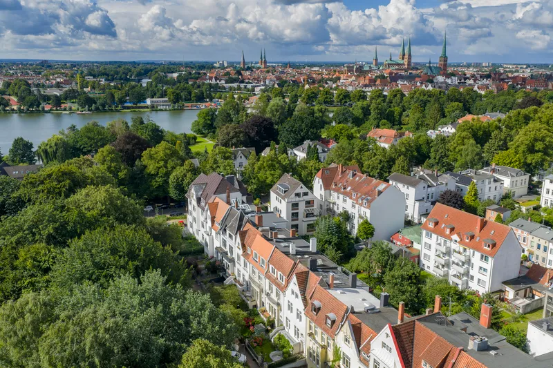 13 rooms Villa in Lubeck, Germany No. 229445