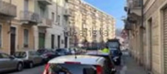 3 bedrooms Apartment in Turin, Italy No. 375212 2