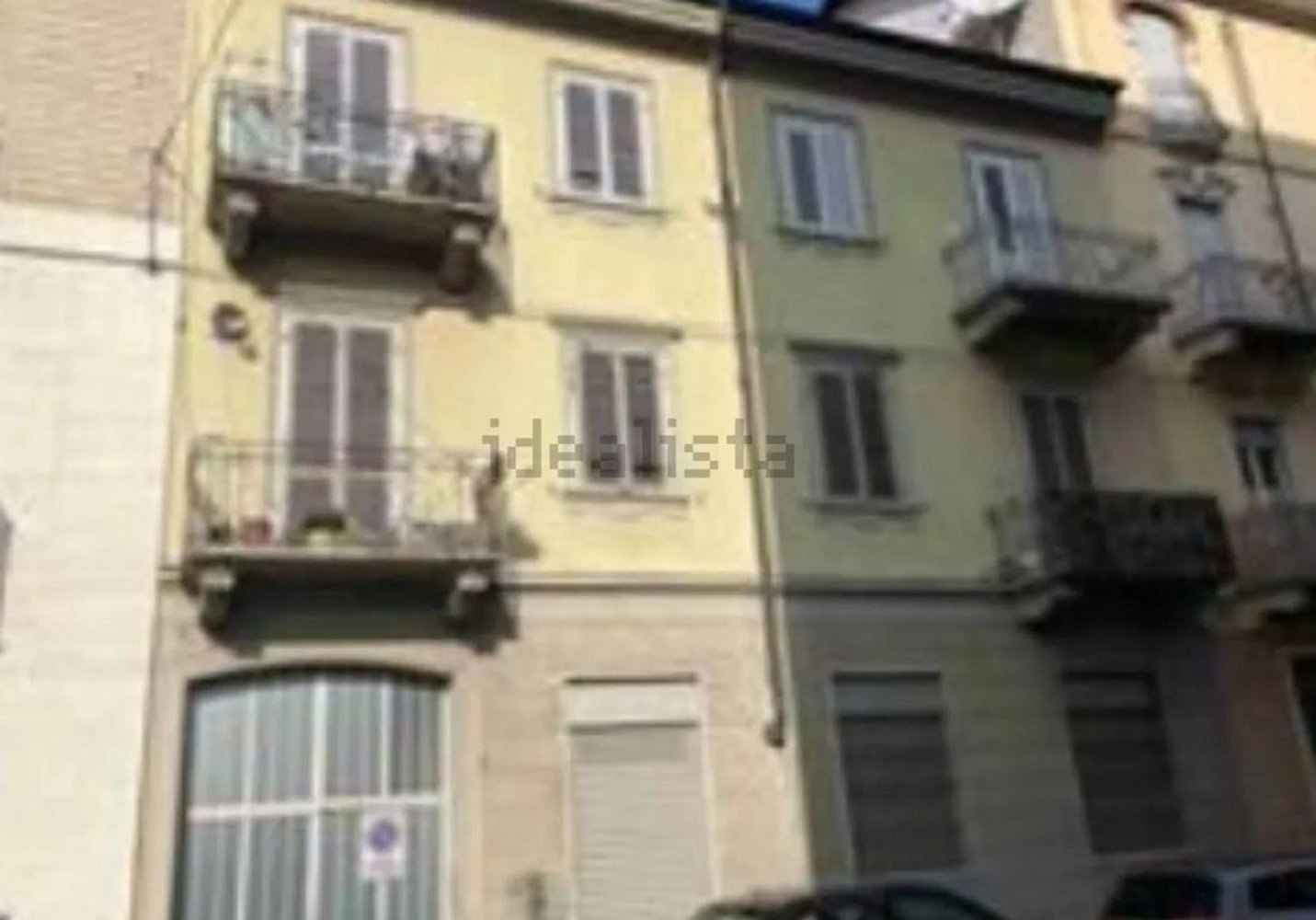3 bedrooms Apartment in Turin, Italy No. 375212