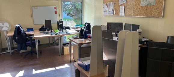 687m² Office in Semur-en-Auxois, France No. 261716 2