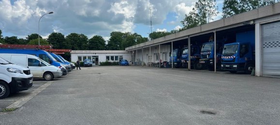 687m² Office in Semur-en-Auxois, France No. 261716 3