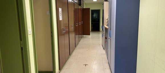 687m² Office in Semur-en-Auxois, France No. 261716 8