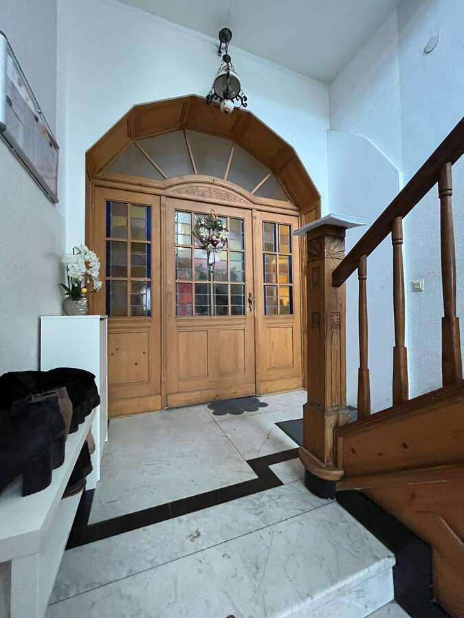 Casa de 10 divisões em Duisburg, Germany N.º 54334