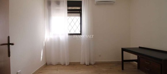 5 bedrooms Bungalow in Swieqi, Malta No. 4013 36