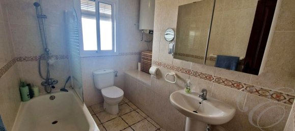 4 bedrooms House in Cutar, Spain No. 178326 21