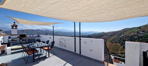 4 bedrooms House in Cutar, Spain No. 178326 3