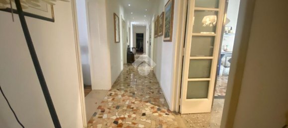 5 rooms Apartment in Rovigo, Italy No. 126337 7