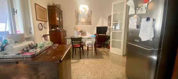5 rooms Apartment in Rovigo, Italy No. 126337 10