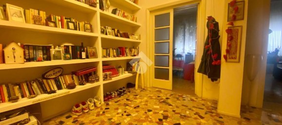 5 rooms Apartment in Rovigo, Italy No. 126337 18