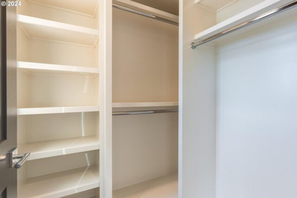 4 غرف نوم منزل في Lake Oswego, USA رقم 400625