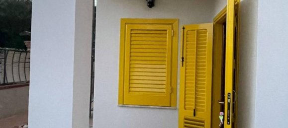 Квартира с 3 комнатами в Балестрате, Италия № 165299 3