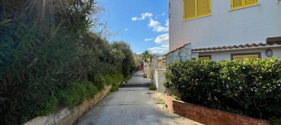 Квартира с 3 комнатами в Балестрате, Италия № 165299 12