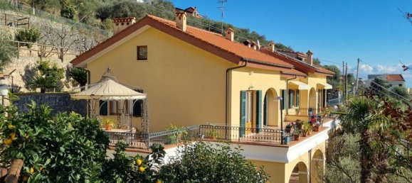 6غرفة فيلا في Vezzi Portio, Italy رقم 170803 3