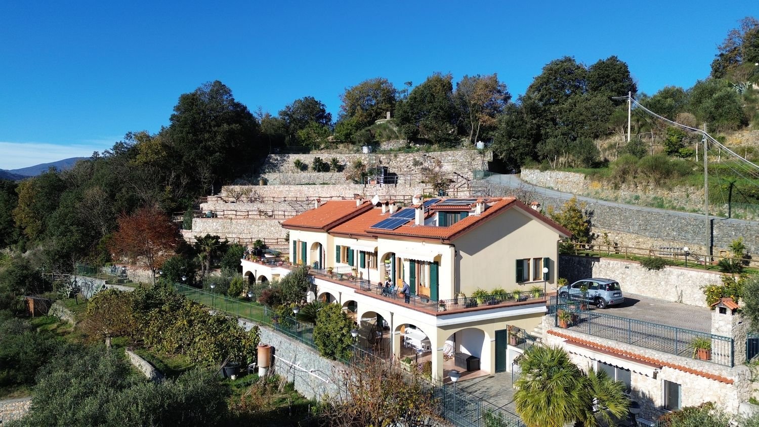 6غرفة فيلا في Vezzi Portio, Italy رقم 170803