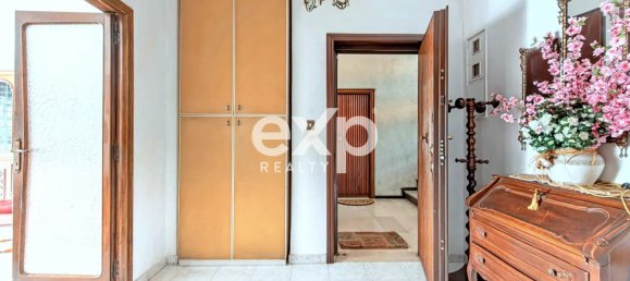 3 bedrooms Apartment in Rome, Italy No. 295123 11