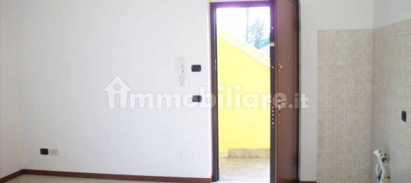 1 bedroom Apartment in Canegrate, Italy No. 319987 2