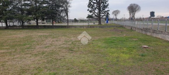 3800m² Land in Urgnano, Italy No. 172059 6