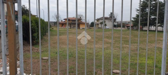 3800m² Land in Urgnano, Italy No. 172059 2