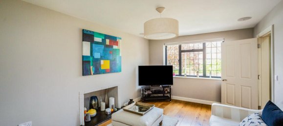 4 bedrooms House in Rochester, United Kingdom No. 10389 30