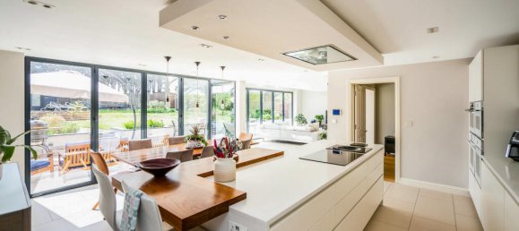 4 bedrooms House in Rochester, United Kingdom No. 10389 21