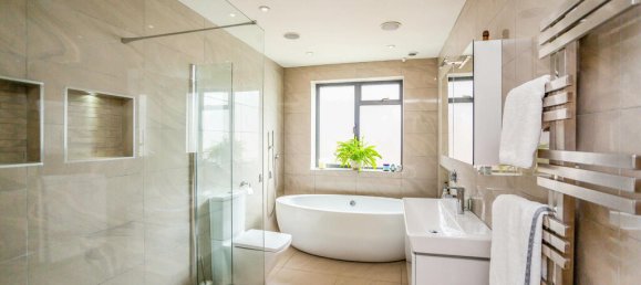 4 bedrooms House in Rochester, United Kingdom No. 10389 4