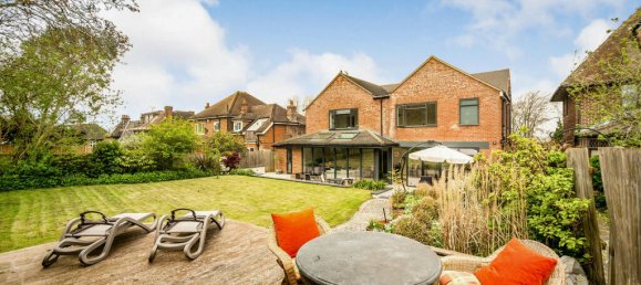 4 bedrooms House in Rochester, United Kingdom No. 10389 36