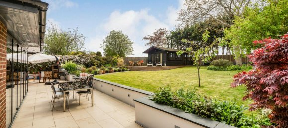 4 bedrooms House in Rochester, United Kingdom No. 10389 23