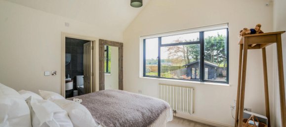 4 bedrooms House in Rochester, United Kingdom No. 10389 31