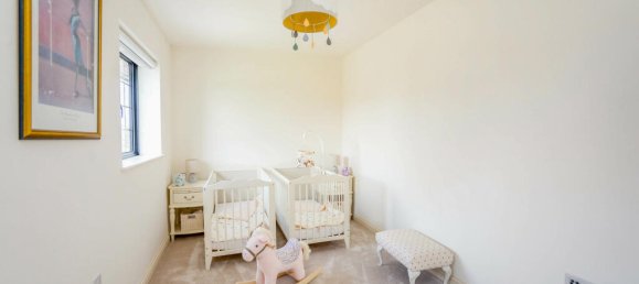 4 bedrooms House in Rochester, United Kingdom No. 10389 33