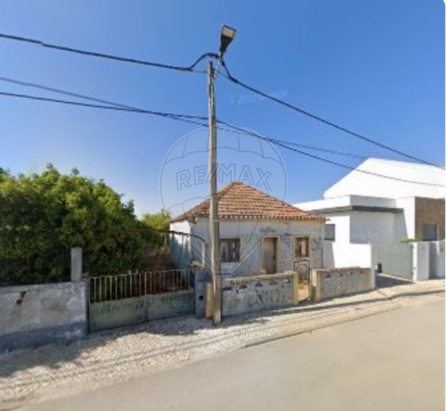 2 bedrooms House in Pinhal Novo, Portugal No. 21221