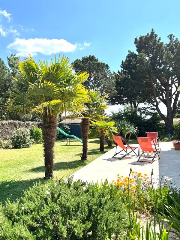 Дом с 4 спальнями в Ле Мутье-ан-Рец, Франция № 99415