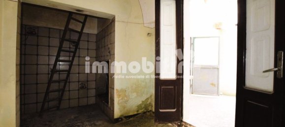 3 bedrooms Apartment in Oria, Italy No. 358284 4