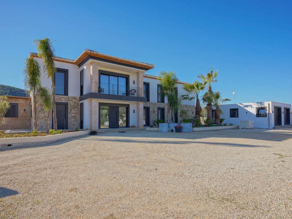 3 bedrooms Villa in Pedreguer, Spain No. 279239