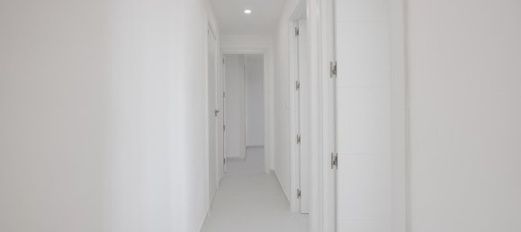 Apartamento T3 em Torrevieja, Spain N.º 365718 23