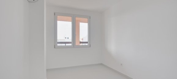Apartamento T3 em Torrevieja, Spain N.º 365718 24