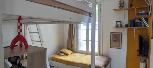 Квартира с 3 комнатами в Ла-Гарен-Коломб, Франция № 329023 9