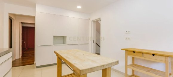 4 bedrooms House in Cascais, Portugal No. 172834 13