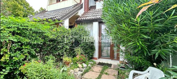 3 rooms Duplex in Comacchio, Italy No. 277593 21