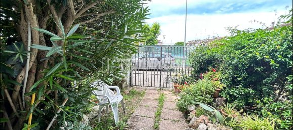 3 rooms Duplex in Comacchio, Italy No. 277593 20