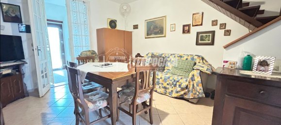 3 rooms Duplex in Comacchio, Italy No. 277593 6