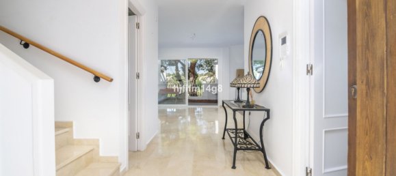 4 bedrooms Penthouse in Marbella, Spain No. 149826 17