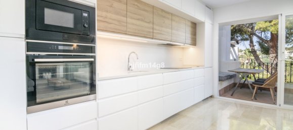 4 bedrooms Penthouse in Marbella, Spain No. 149826 7