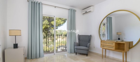 4 bedrooms Penthouse in Marbella, Spain No. 149826 11