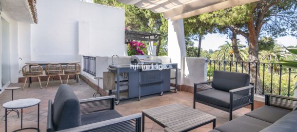 4 bedrooms Penthouse in Marbella, Spain No. 149826 2