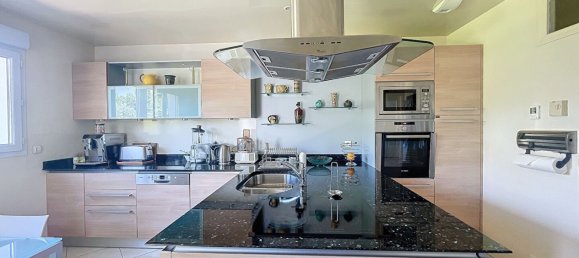 4 Schlafzimmer Villa in Antony, France, Nr. 187844 5