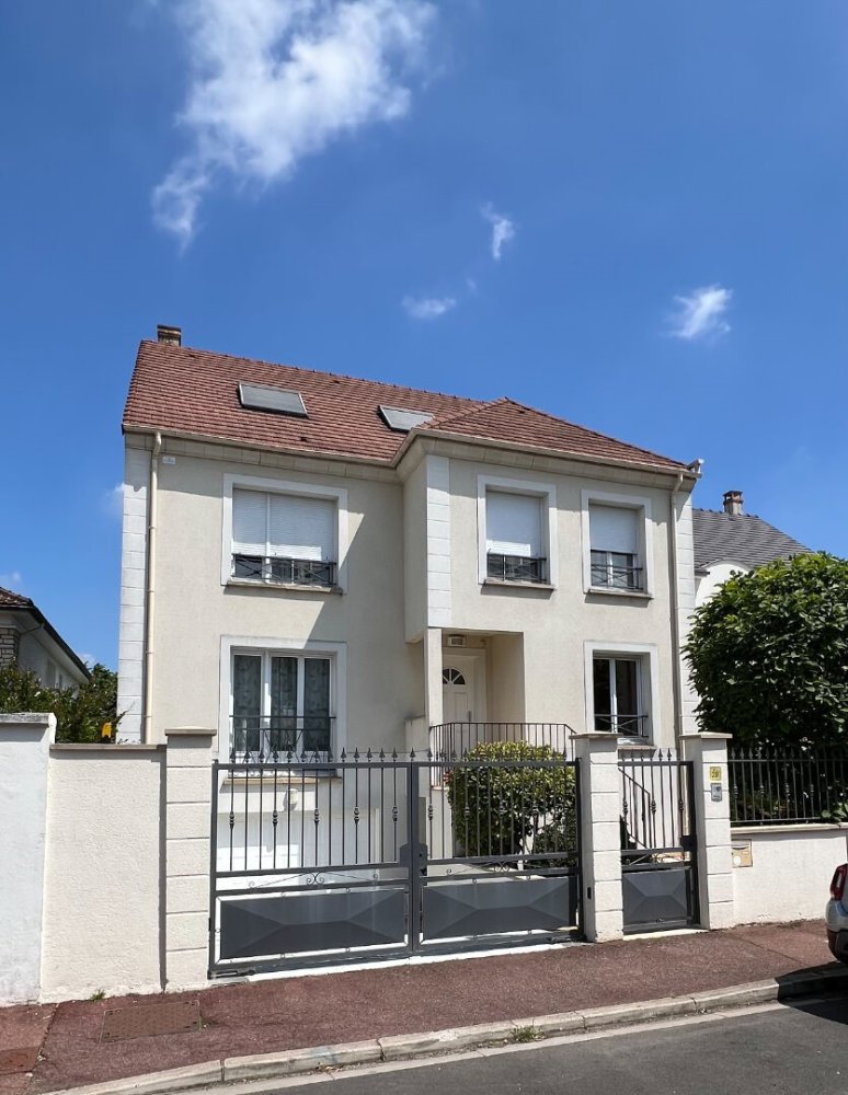 4 Schlafzimmer Villa in Antony, France, Nr. 187844