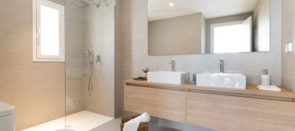 5 bedrooms Villa in Altea, Spain No. 13115 28